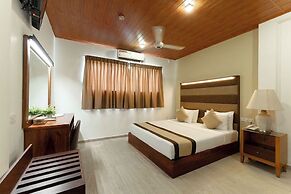 Beach Corridor Hotel & Spa with Free Airport Shuttle