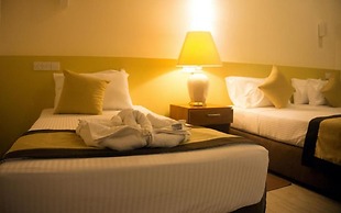 Beach Corridor Hotel & Spa with Free Airport Shuttle