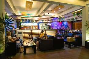 Beach Corridor Hotel & Spa with Free Airport Shuttle