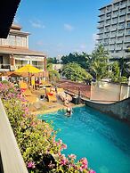 Beach Corridor Hotel & Spa with Free Airport Shuttle