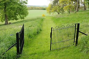 Beautiful 8-bed House in Angus