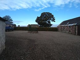 Beautiful 8-bed House in Angus