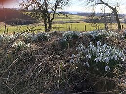 Beautiful 8-bed House in Angus