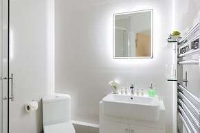 Serenity Apartment Whitechapel