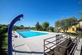 Bardolino Garden Pool & Tennis