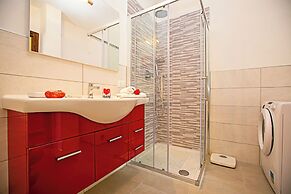 Bardolino Garden Pool & Tennis