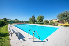 Bardolino Garden Pool & Tennis