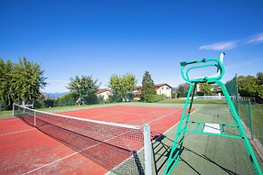 Bardolino Garden Pool & Tennis
