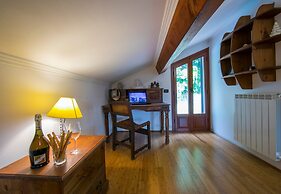 Villa Monte Enrico - Pool And Whirlpool