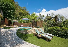 Villa Monte Enrico - Pool And Whirlpool