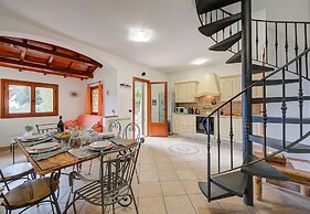 Villa Monte Enrico - Pool And Whirlpool