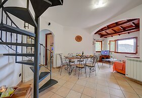 Villa Monte Enrico - Pool And Whirlpool