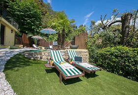 Villa Monte Enrico - Pool And Whirlpool