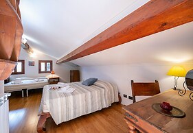 Villa Monte Enrico - Pool And Whirlpool