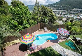 Villa Monte Enrico - Pool And Whirlpool