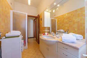 Bluemind Apartment 500 mt from sea