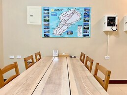 Small Ryukyu Loju sunrise Inn