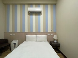 Small Ryukyu Loju sunrise Inn