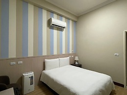 Small Ryukyu Loju sunrise Inn