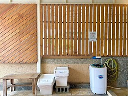 Small Ryukyu Loju sunrise Inn