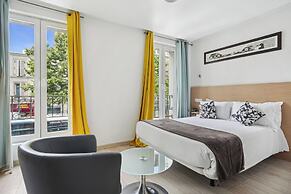 Hotel Le National Clichy Paris