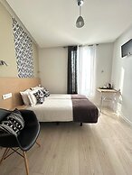 Hotel Le National Clichy Paris