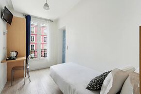 Hotel Le National Clichy Paris
