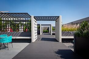 NIU Modern & Centric Lofts