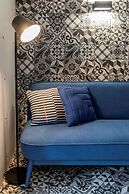 NIU Modern & Centric Lofts