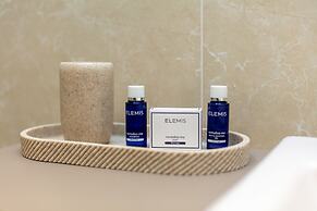 The Lucas - Donnini Apartments