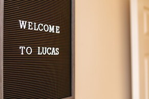 The Lucas - Donnini Apartments