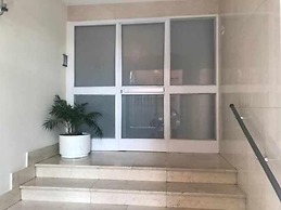 12 Octubre Residence