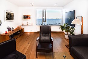 Seaside Paradise Apartment