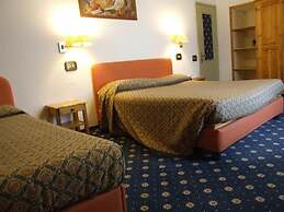 Hotel Cimone