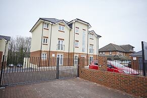 Spire View Apartment