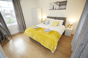 Freemantle Apartment