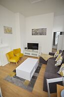 Freemantle Apartment