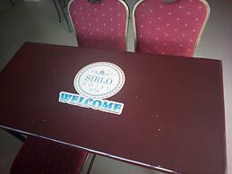 Sirlo Hotel