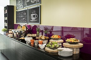 Radisson Hotel & Conference Centre London Heathrow