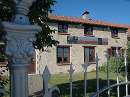 Luxurious Holiday Home With Sauna in Alveringem