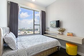 Infinity Pool Signature - Saigon Rivergate