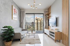 Infinity Pool Signature - Saigon Rivergate