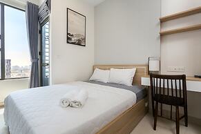 Infinity Pool Signature - Saigon Rivergate