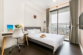 Infinity Pool Signature - Saigon Rivergate