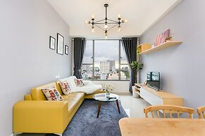 Infinity Pool Signature - Saigon Rivergate