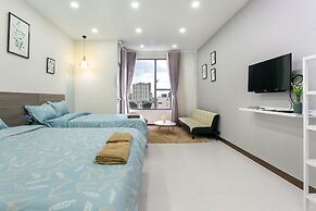 Infinity Pool Signature - Saigon Rivergate