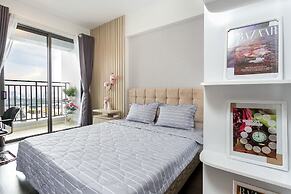 Infinity Pool Signature - Saigon Rivergate