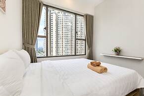 Infinity Pool Signature - Saigon Rivergate