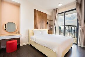 Infinity Pool Signature - Saigon Rivergate