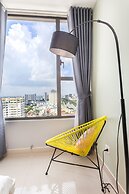 Infinity Pool Signature - Saigon Rivergate